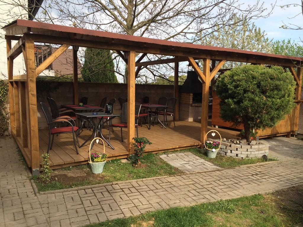 Penzión pre hostí Restaurace-penzion U Pilota 3*