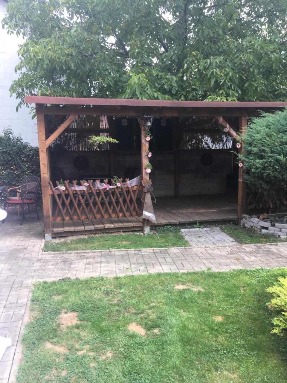 Restaurace-penzion U Pilota 3* Knezeves (Prague-West)